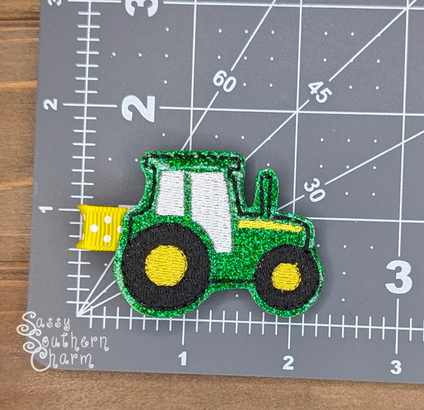 Green Tractor Clips