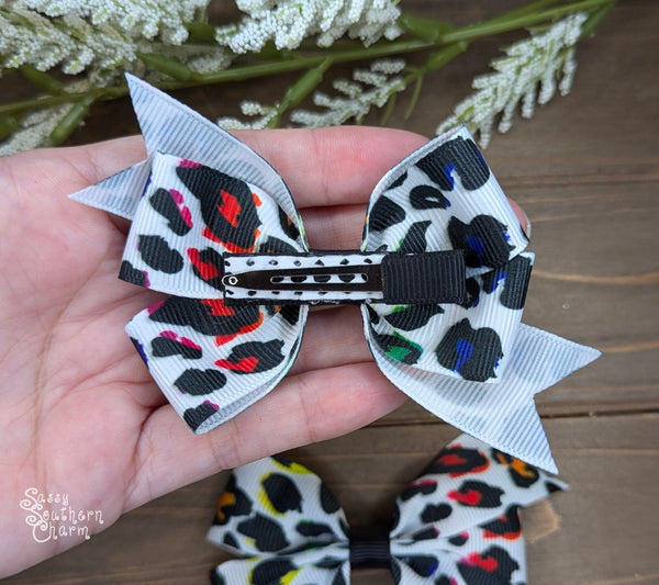 Rainbow Leopard Bow Set