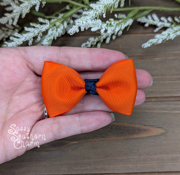Itty Bitty Tiger Bow Set
