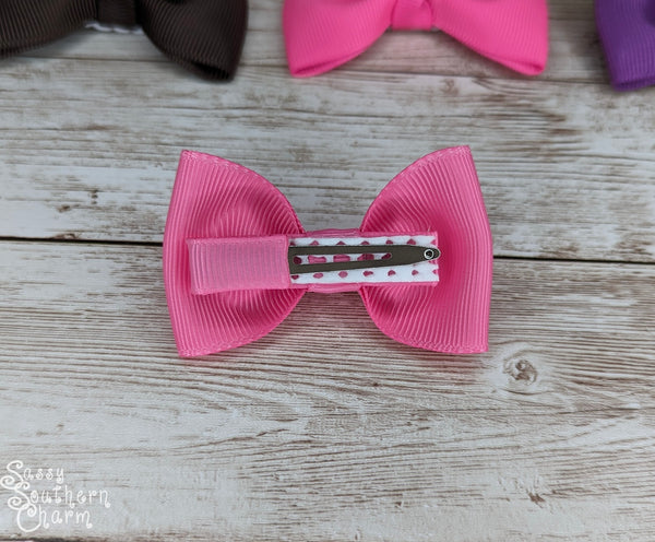 Itty Bitty Bow - Hot Pink