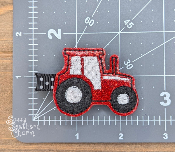 Red Tractor Clips